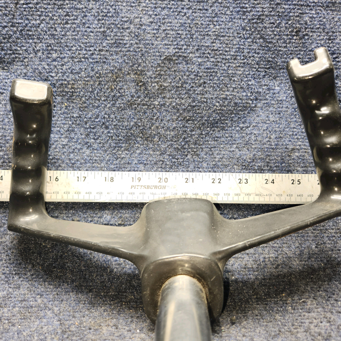 Used aircraft parts for sale, 79276-012 PIPER PA28RT-201 Control Wheel Assy (No Switch)