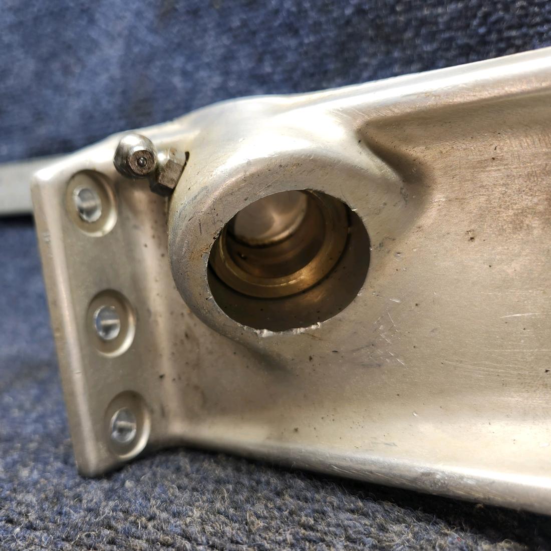Used aircraft parts for sale, 2441001-5 Piper 172RG Main Landing Gear Support Outboard LH