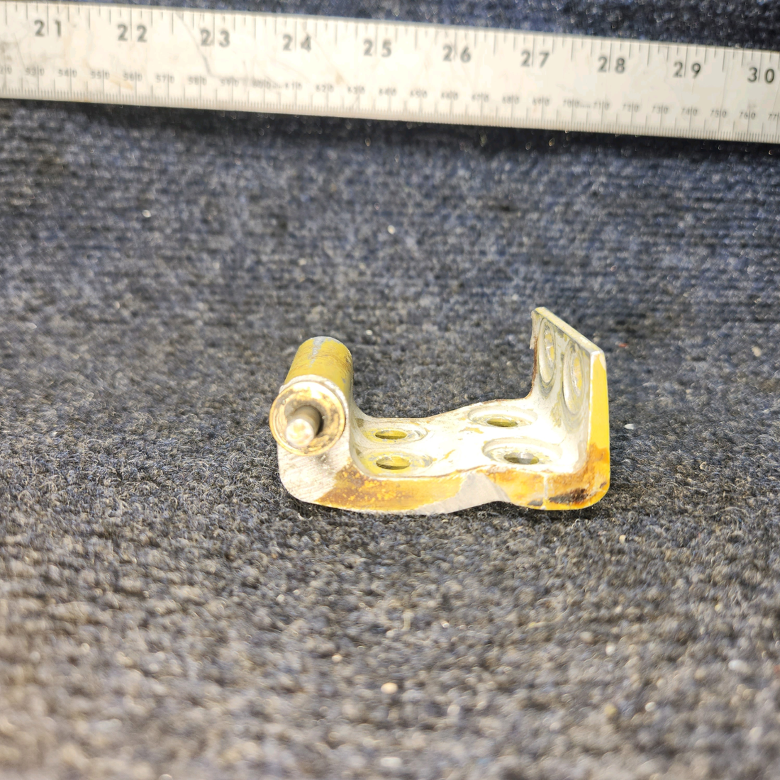 Used aircraft parts for sale, 35-410435 BEECHCRAFT 95-55B Cabin Door Upper Hinge
