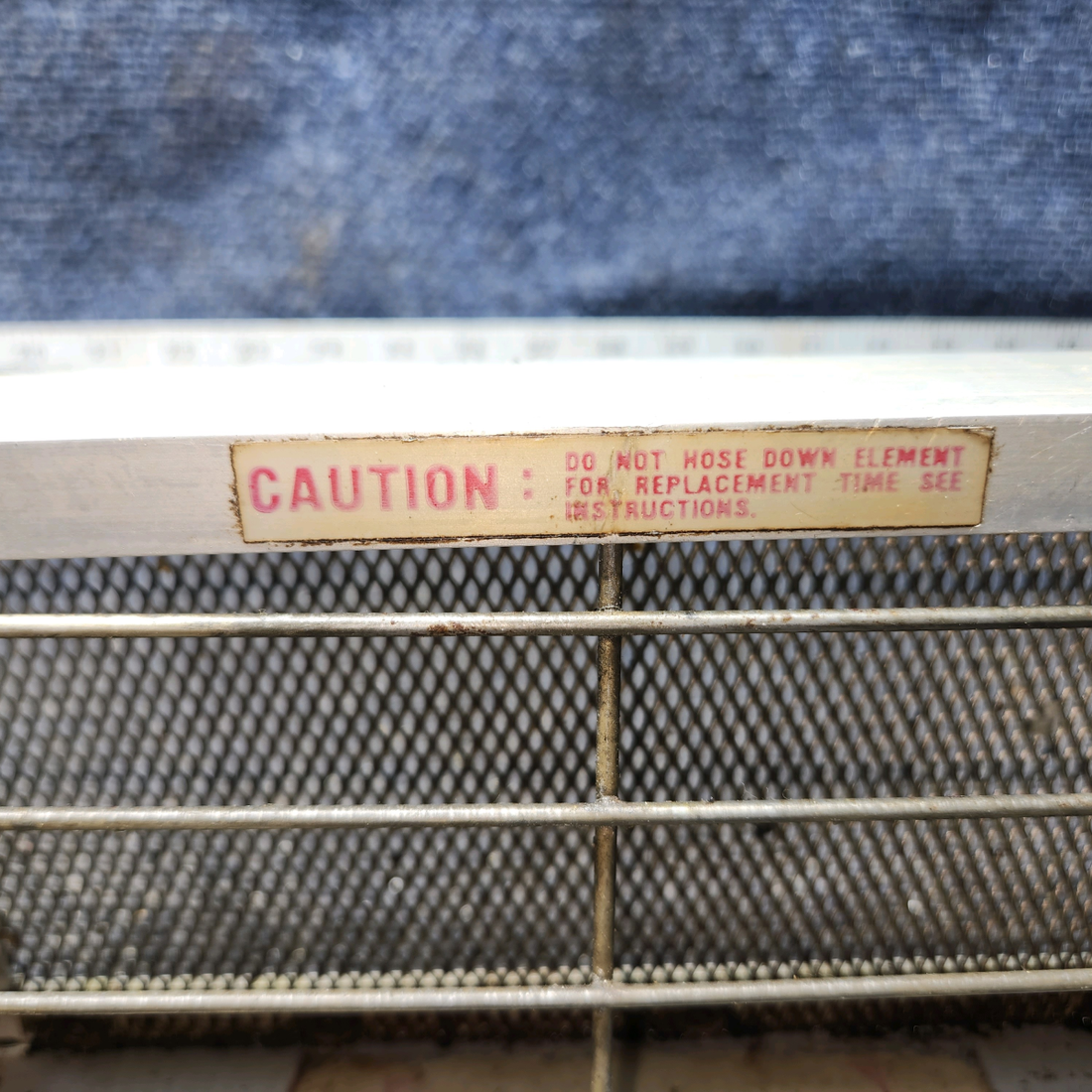 Used aircraft parts for sale, BA7110 BEECHCRAFT F35 Brackett Air Filter Assembly