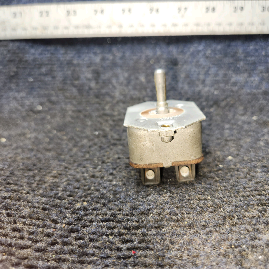 Used aircraft parts for sale, AN3023-3 BEECHCRAFT F35 Toggle Switch