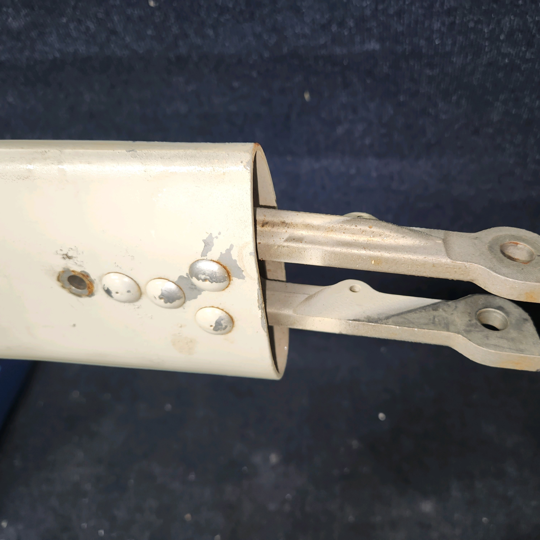 Used aircraft parts for sale, 0523606-17 CESSNA 172K WING STRUT ASSEMBLY LH