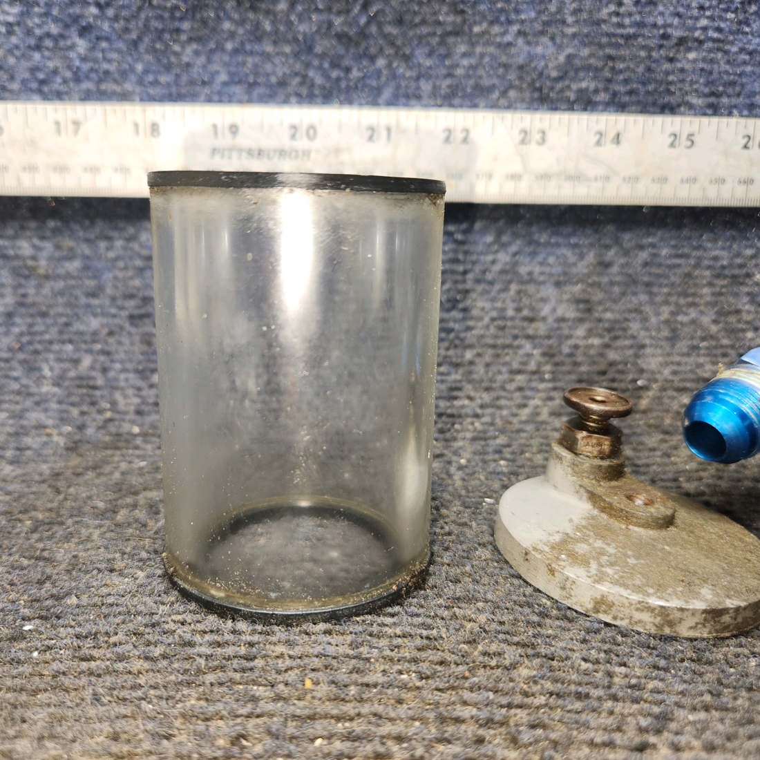 Used aircraft parts for sale, 0511199-23 Cessna 182G Fuel Strainer