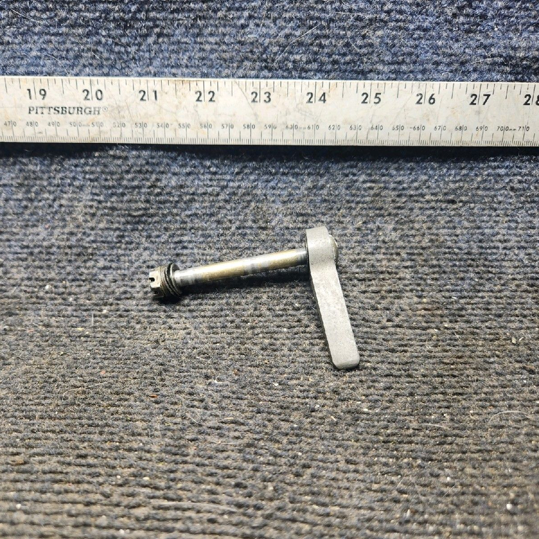 Used aircraft parts for sale, 66773-000, 63039-004 piper PA-28-181 Quadrant Adjusting Handle