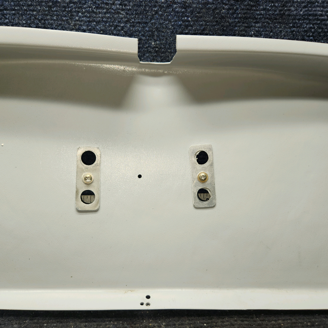 Used aircraft parts for sale, P0500210-43 Cessna 172E Rear Lower Window Molding