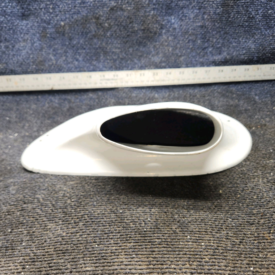 Used aircraft parts for sale, 0523047-2 cessna 172N Upper Wing Strut Fairing RH