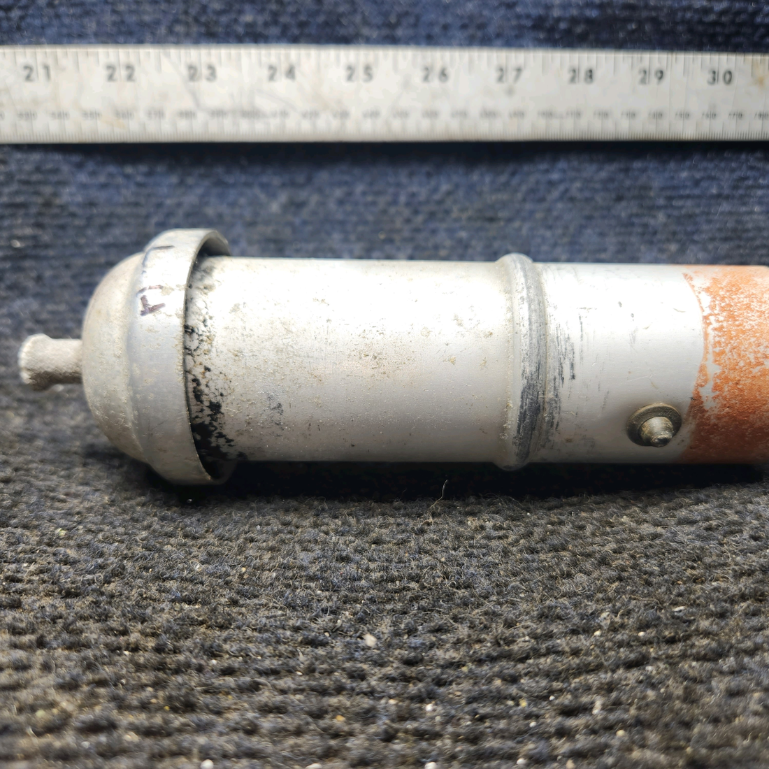 Used aircraft parts for sale, 0413163-18 Cessna 172F Outlet Assy with cap