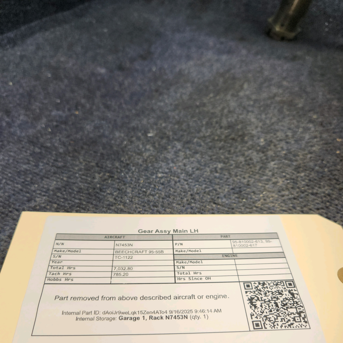 Used aircraft parts for sale, 95-810002-613 BEECHCRAFT 95-55B Gear Assy Main - LH