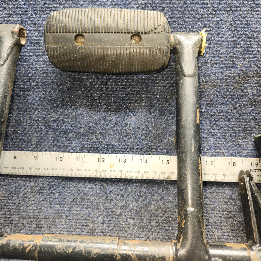 Used aircraft parts for sale, 63459-12 Piper PA28-140 Rudder Pedal Assembly