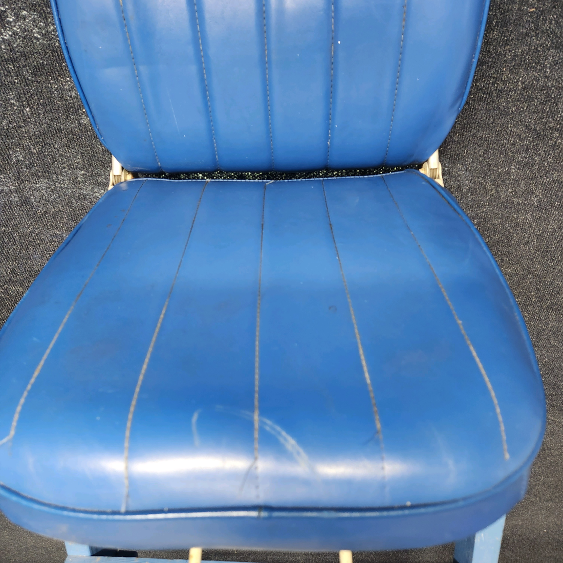 Used aircraft parts for sale, 0514122-10 cessna 172N Pilot & Co-Pilot Seat Assembly