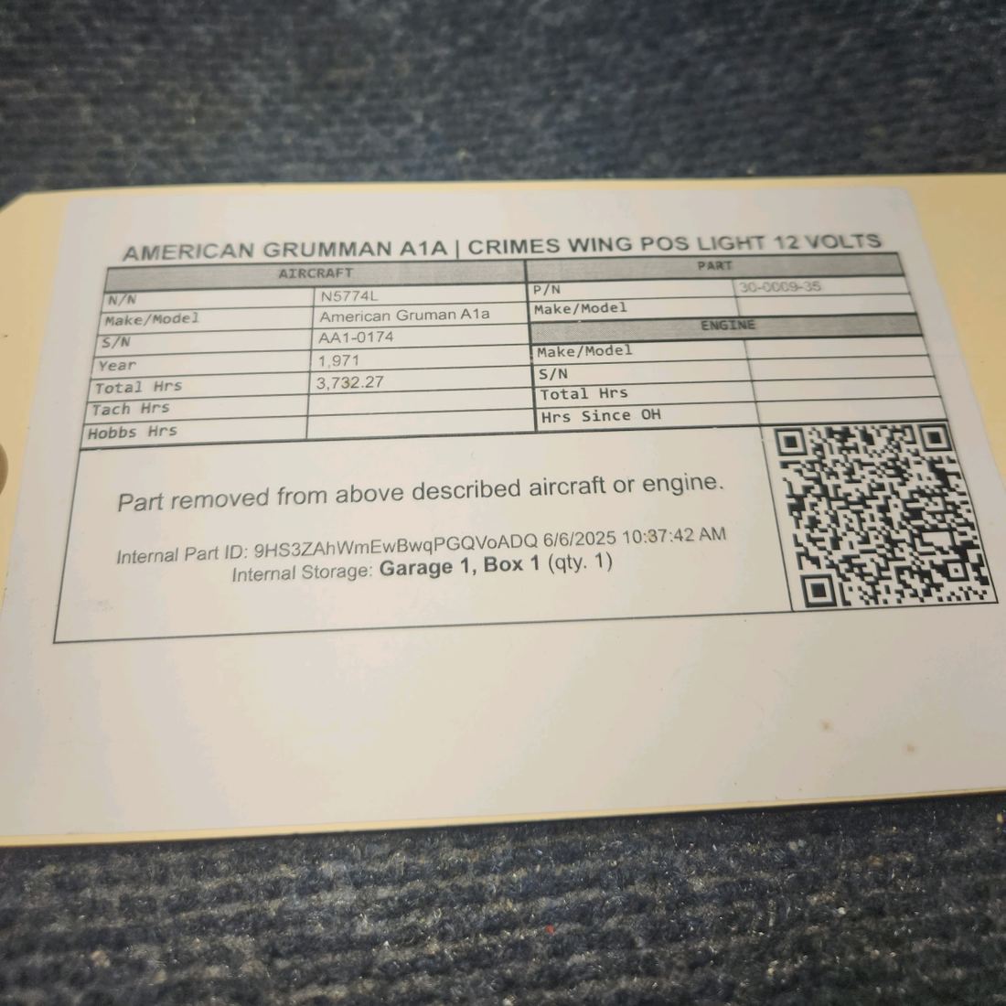 Used aircraft parts for sale, 30-0009-35 American Gruman A1A CRIMES WING POS LIGHT 12 VOLTS