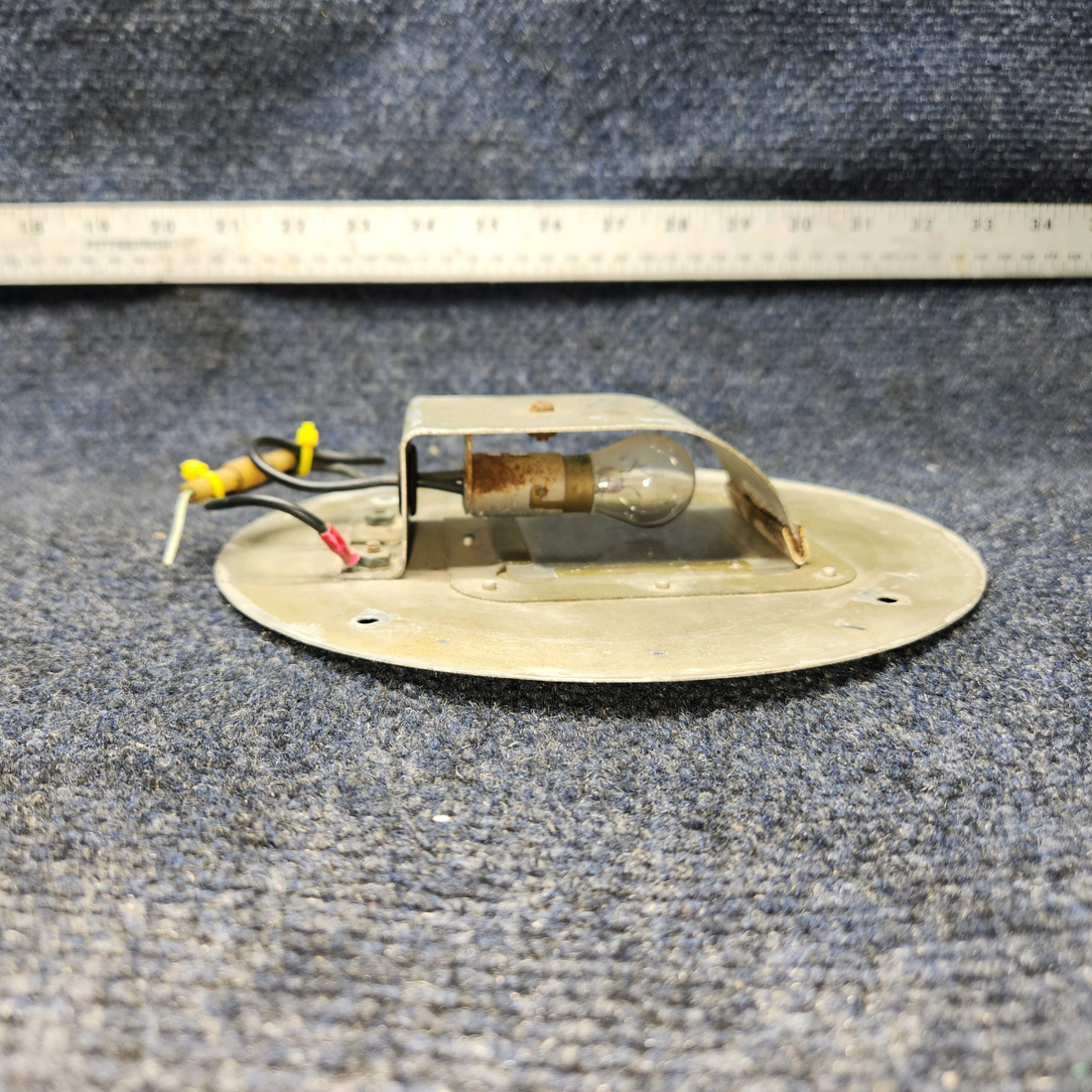 Used aircraft parts for sale, 0521101-2 Cessna 172RG Courtesy Light Plate  Assy
