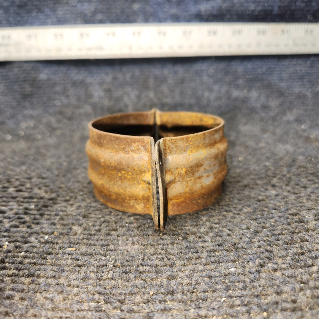 Used aircraft parts for sale, 0750161-25 Cessna 182G Exhaust Clamp