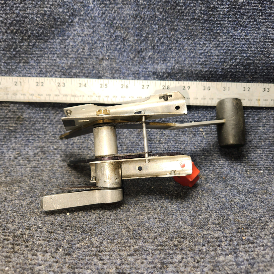 Used aircraft parts for sale, 65850-000 Piper PA28-140 Engine Quadrant Control