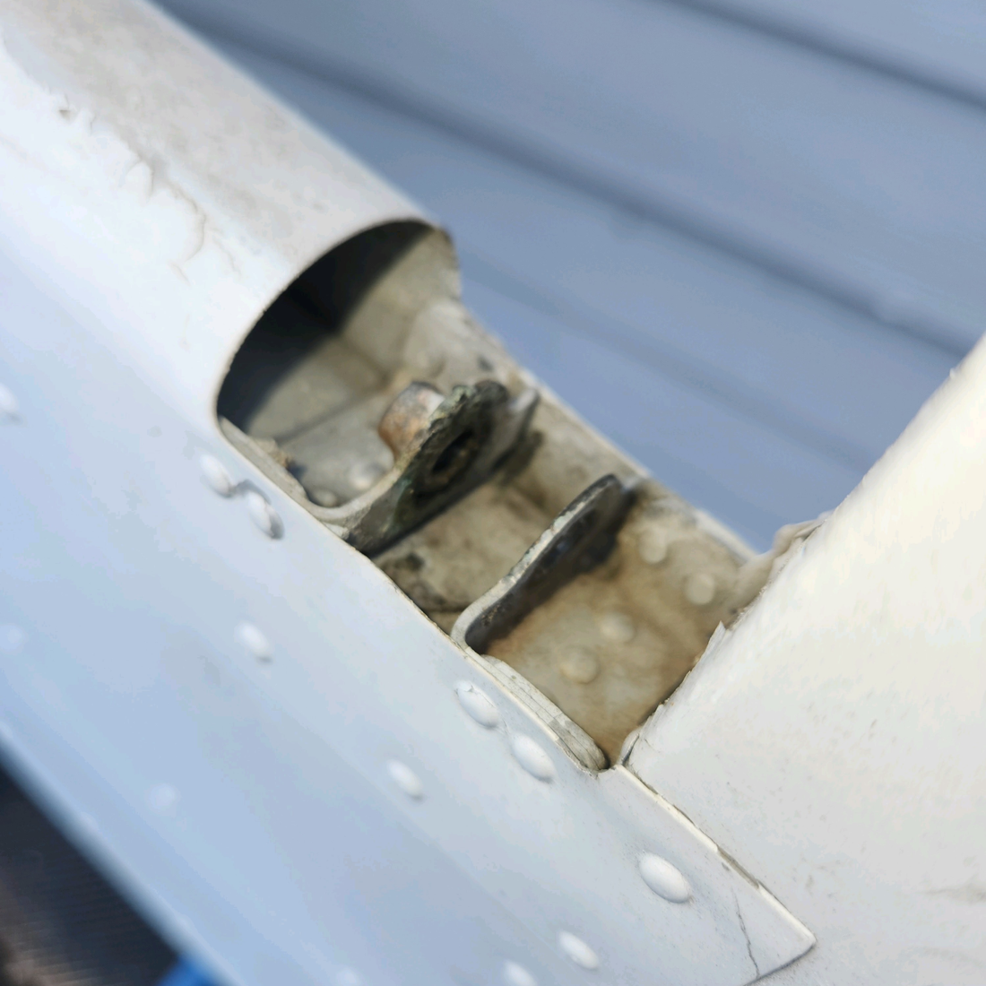 Used aircraft parts for sale, 0531006-108 cessna 172N Rudder Assembly
