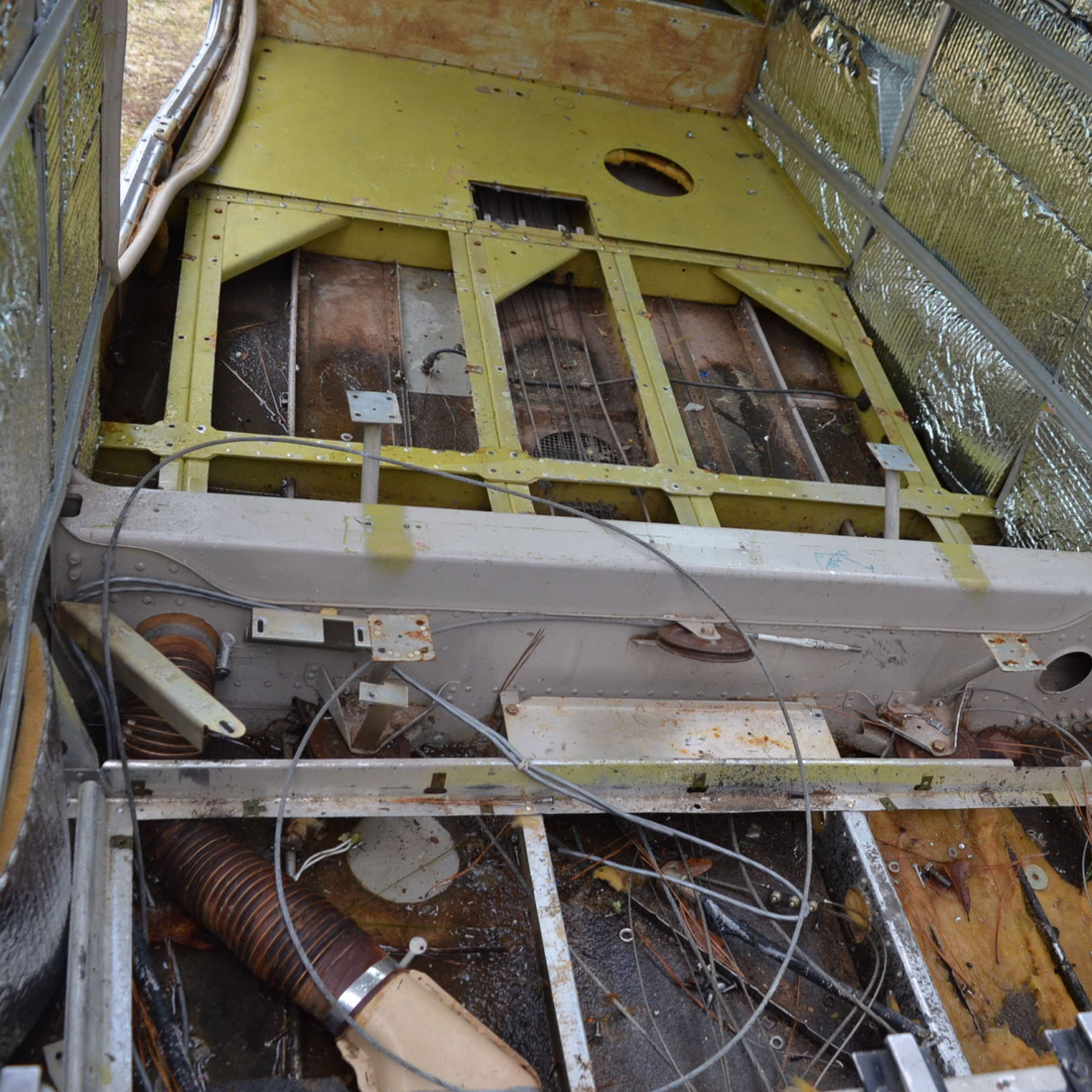 Used aircraft parts for sale, 95-B55 Baron BEECHCRAFT 95-55B FUSELAGE WITH BELLY LANDING, DAMAGE NOSE