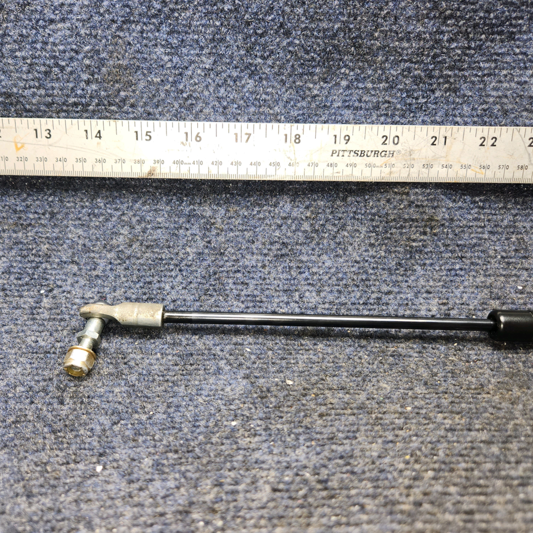 Used aircraft parts for sale, 201C101-21, 201C103-2 Mtn View Aviation Piper PA28-140 Cabin Door Steward w/ Mounts