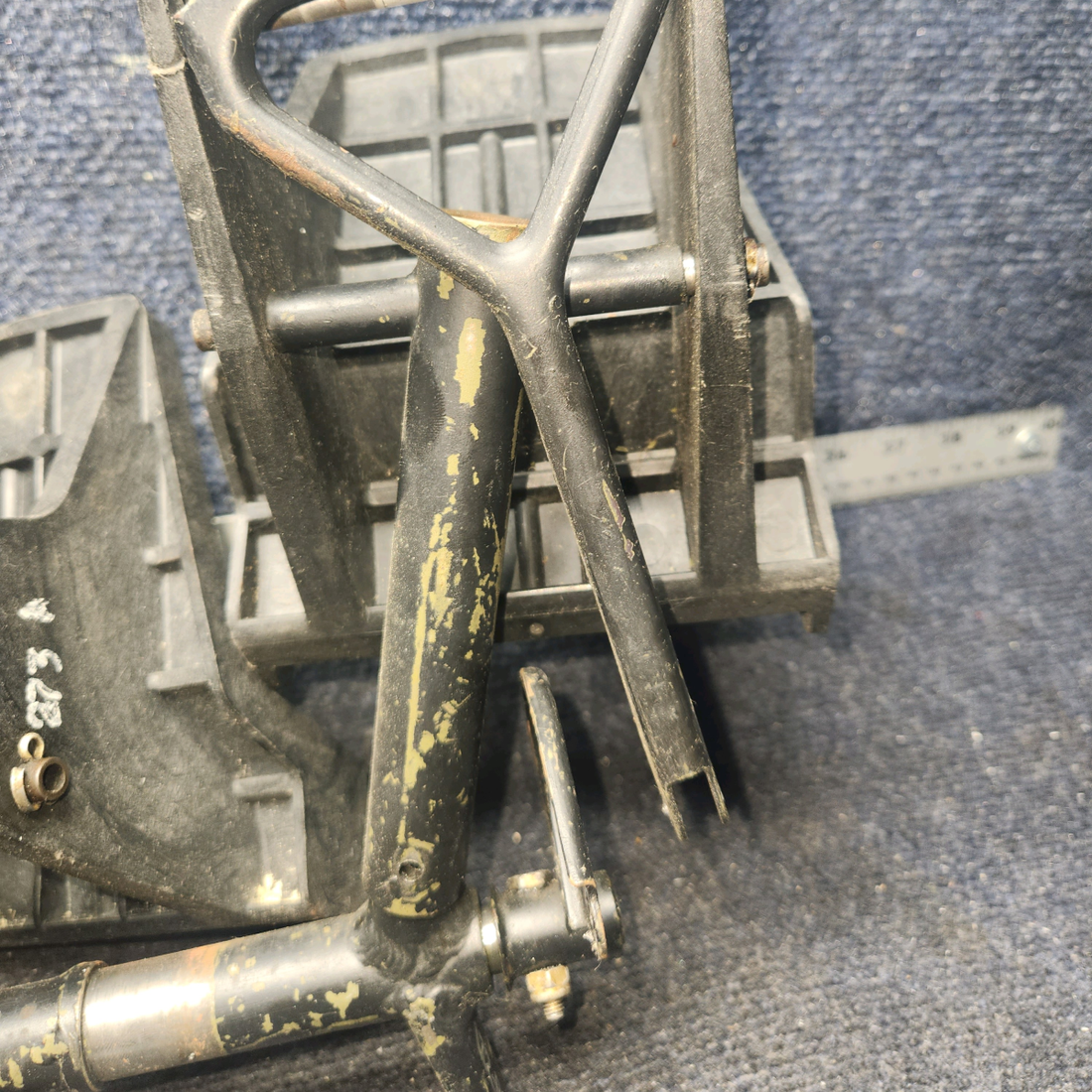 Used aircraft parts for sale, 2467001-2, 2467001-1 Cessna C172RG Rudder Bar and Pedal Set –LH/RH