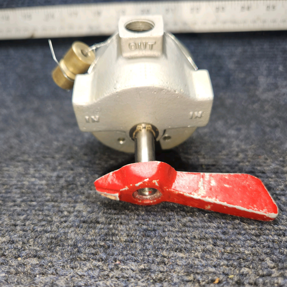 Used aircraft parts for sale, 169-380086-1 Beechcraft A24R Fuel Selector Valve