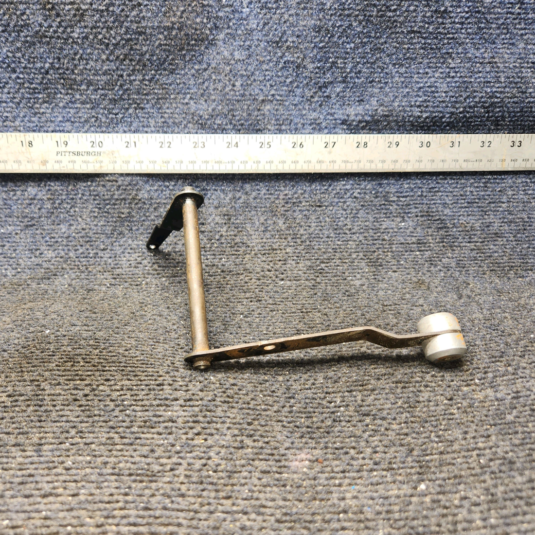 Used aircraft parts for sale, 38175-000 Piper PA32RT-300 Landing Gear Handle Assy