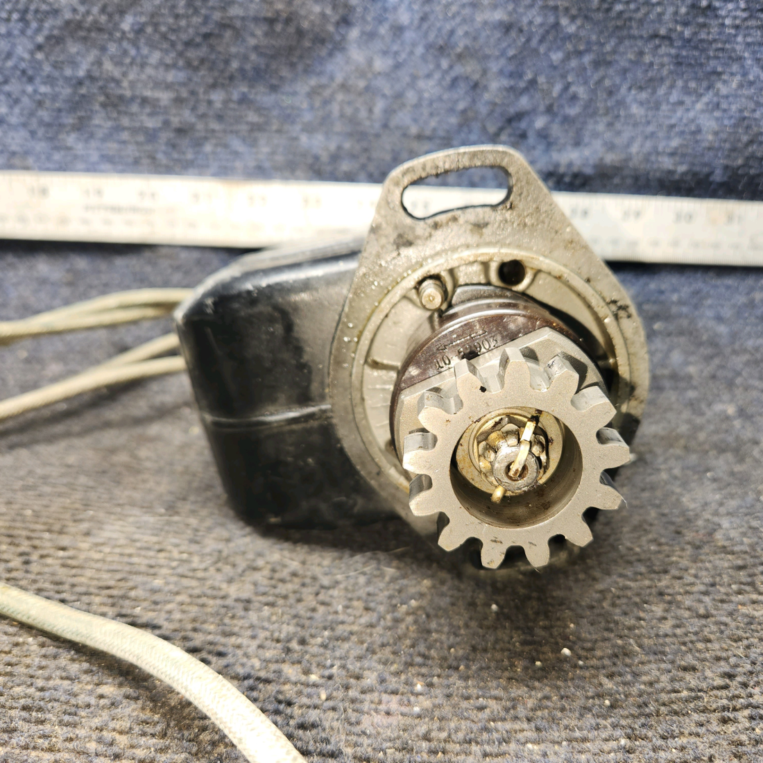 Used aircraft parts for sale, 10-51360-29 Bendix Piper PA-28-140 Magneto