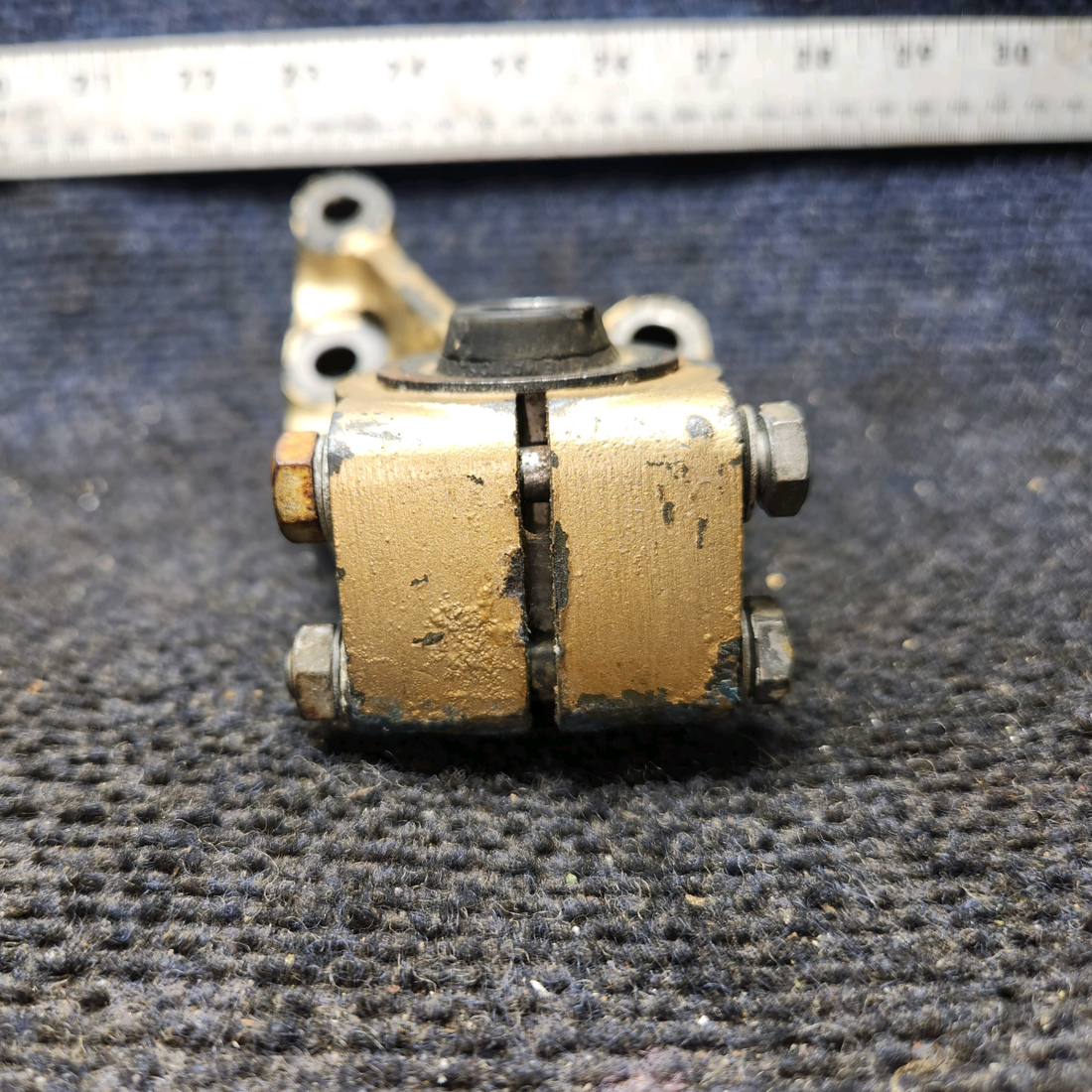 Used aircraft parts for sale, 40044 Continental O-300-D Cessna 172F Engine Mount Bracket Right Rear