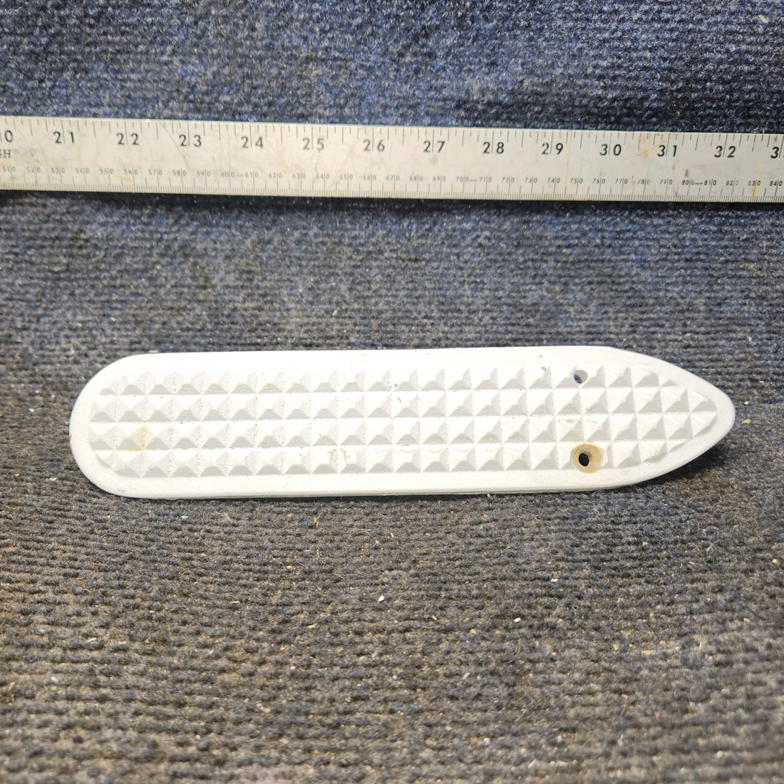 Used aircraft parts for sale, 0541154-1 Cessna 172E Main Gear Step LH or RH