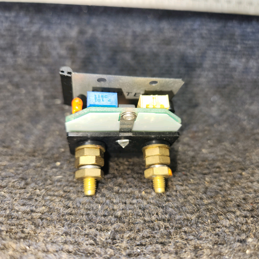 Used aircraft parts for sale, 5-90756 Rochester Piper PA-28RT-201 Fuel Gauge 28 Volts