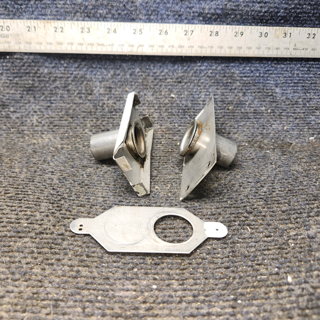 Used aircraft parts for sale, 69279-000 piper PA-28-181 Defroster Valve Assembly