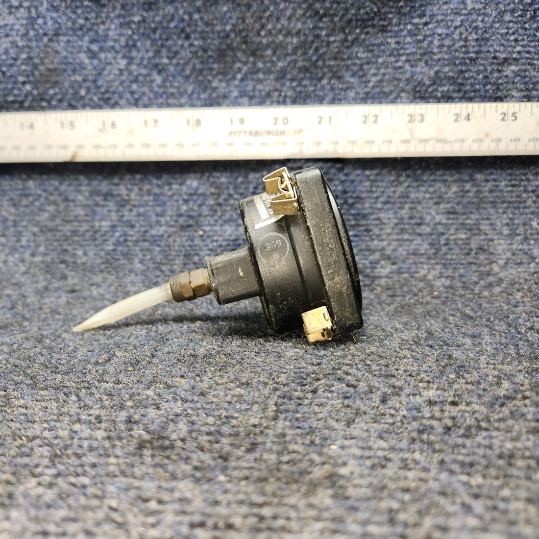 Used aircraft parts for sale, 50-384042-1 Beechcraft A24R Suction Indicator