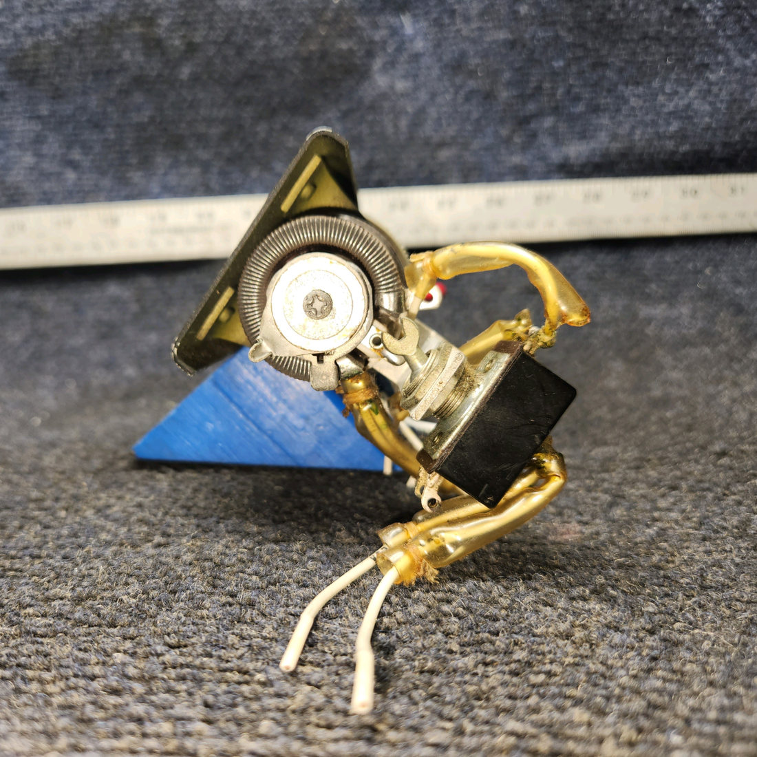 Used aircraft parts for sale, 66643-000 Piper PA28-140 Switch Panel Assembly w/ Potentiometer