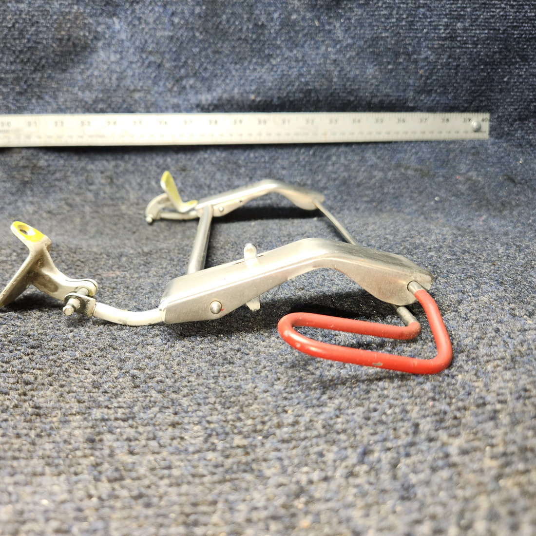 Used aircraft parts for sale, 002-430055-1 BEECHCRAFT 95-55B Window Latch with Handle - LH