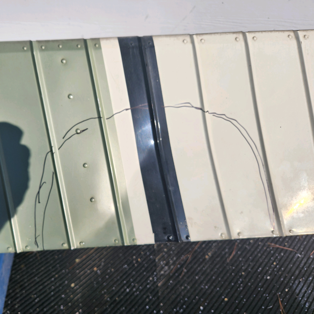 Used aircraft parts for sale, 0523800-1 CESSNA 172K R/H AILERON ASSY CORE - SEE PHOTOS FOR DAMAGES