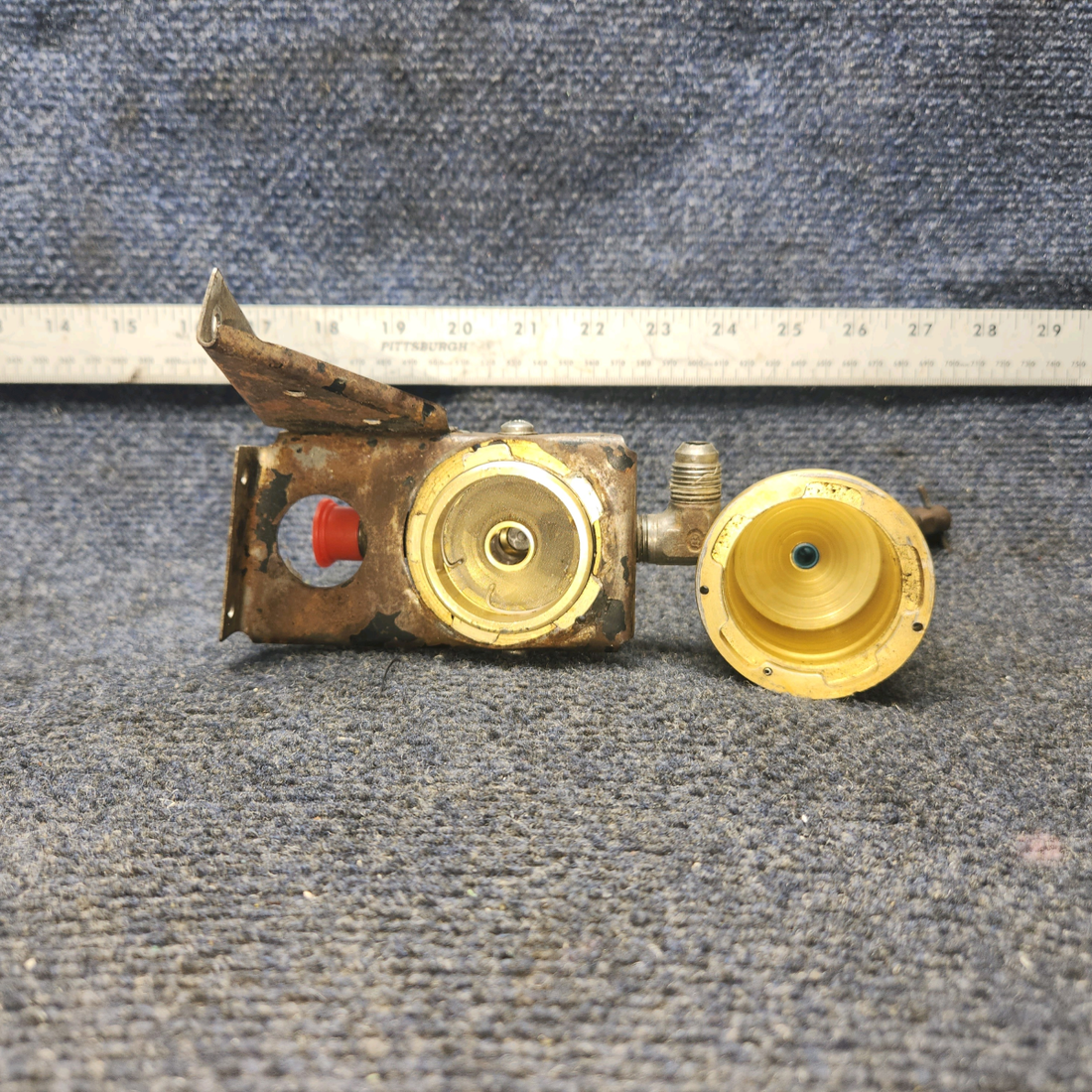 Used aircraft parts for sale, SA3-01 Steve's Aircraft PIPER PA28RT-201 Fuel Gascolactor Assy