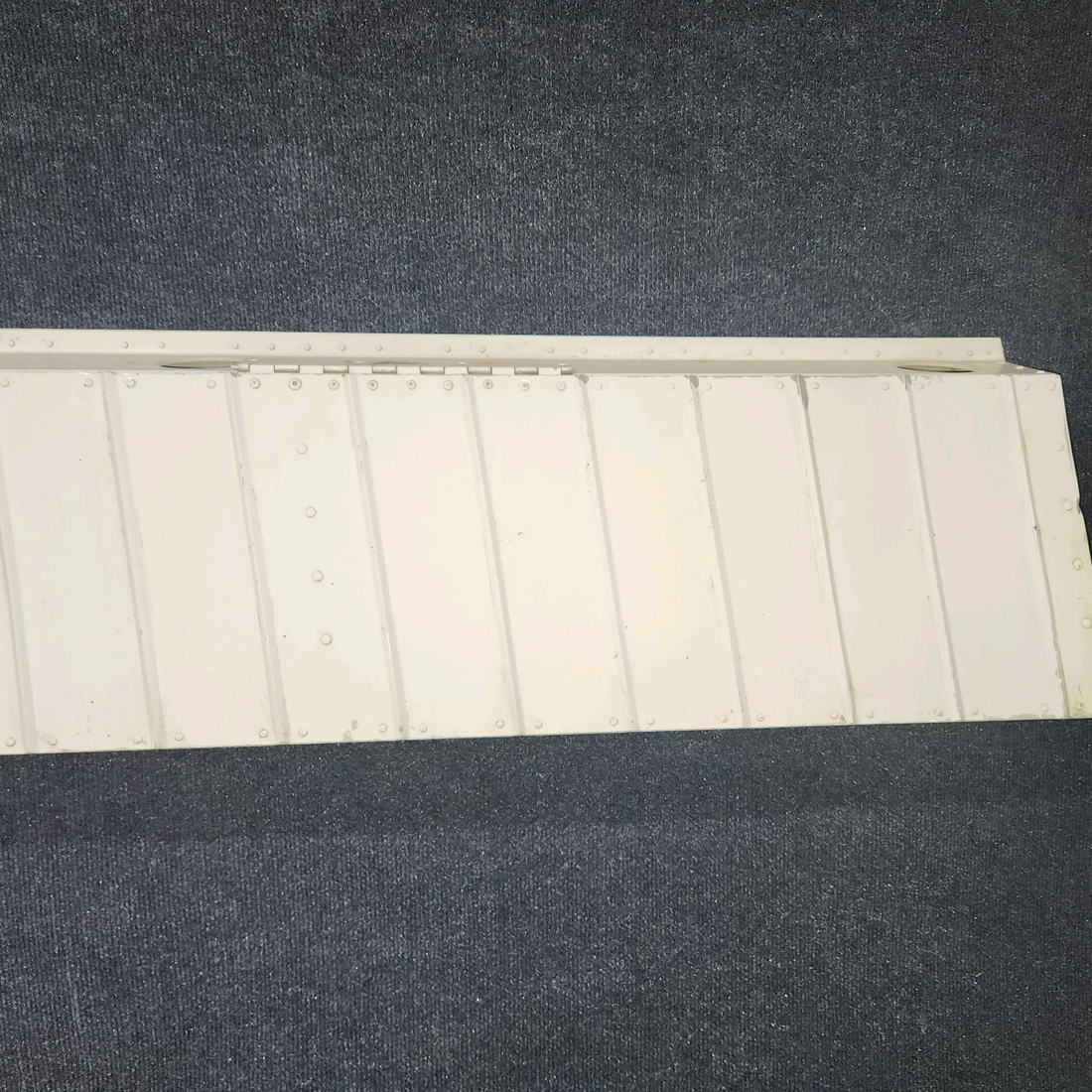 Used aircraft parts for sale, 0523800 Cessna 172F Aileron Assembly - LH