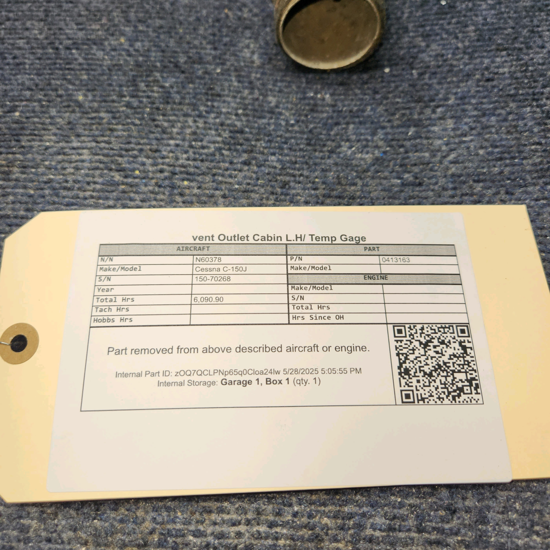 Used aircraft parts for sale, 0413163 Cessna C-150J Cabin Vent Outlet  - L.H. / Temperature Gauge