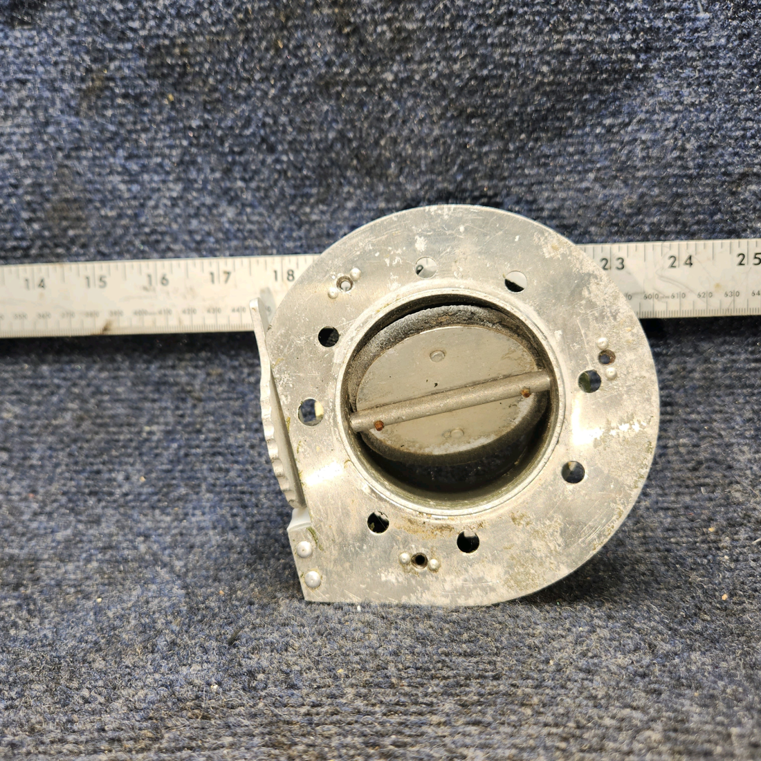 Used aircraft parts for sale, 68556-001 PIPER PA28RT-201 Cabin Vent Valve  - RH