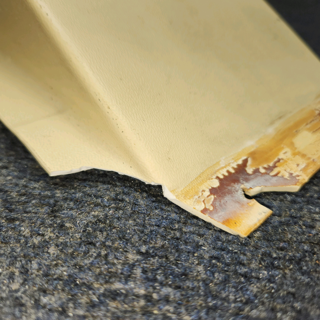 Used aircraft parts for sale, 69885-012 Piper Fresh Air Intake w Flapper Valve Assembly