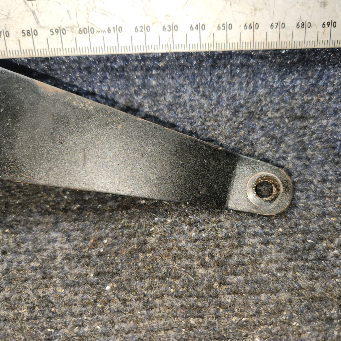 Used aircraft parts for sale, 0760686-2 Cessna 182G Arm Assembly Elevator Control - RH