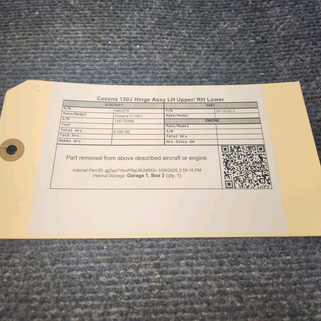 Used aircraft parts for sale, 0413426-3 Cessna C-150J Hinge Assy LH Upper or RH Lower