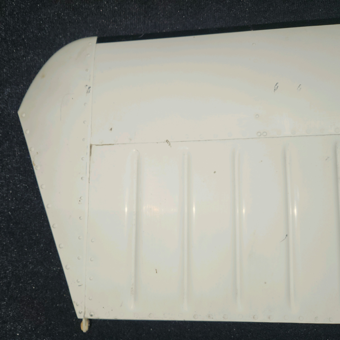 Used aircraft parts for sale, 33-620000-602 Beechcraft 35-33 Horizontal Stabilizer Assy - RH
