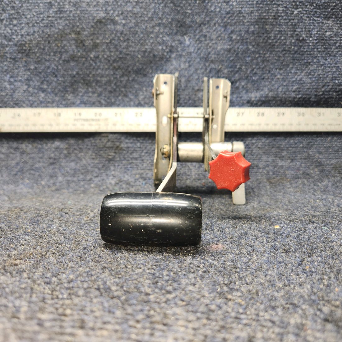 Used aircraft parts for sale, 65850-000 PIPER PA28-140 Engine Control Quadrant