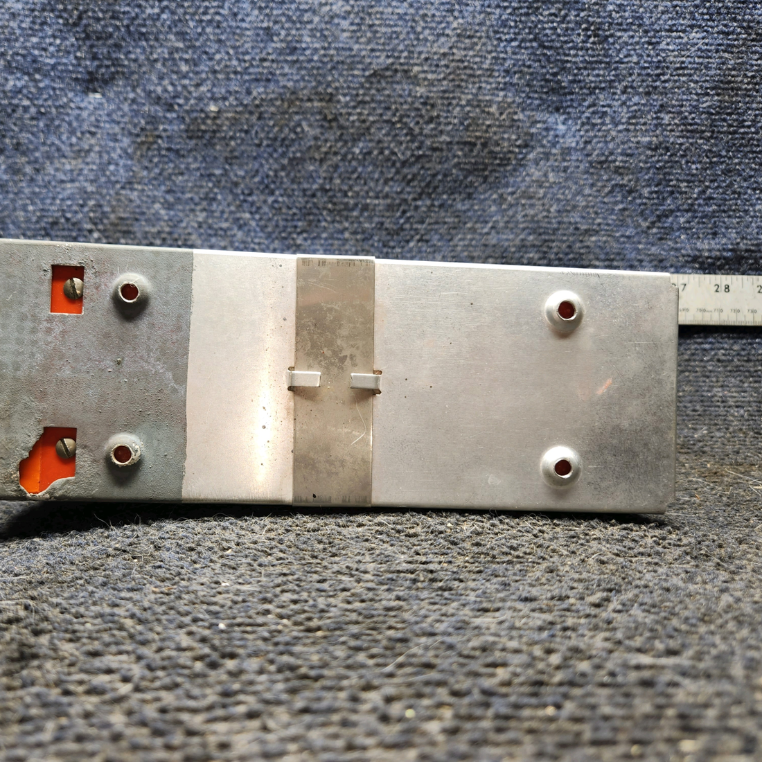 Used aircraft parts for sale, ELT-10 Narco Avionics cessna 150G Emergency Locator Transmitter 121.5 MHz
