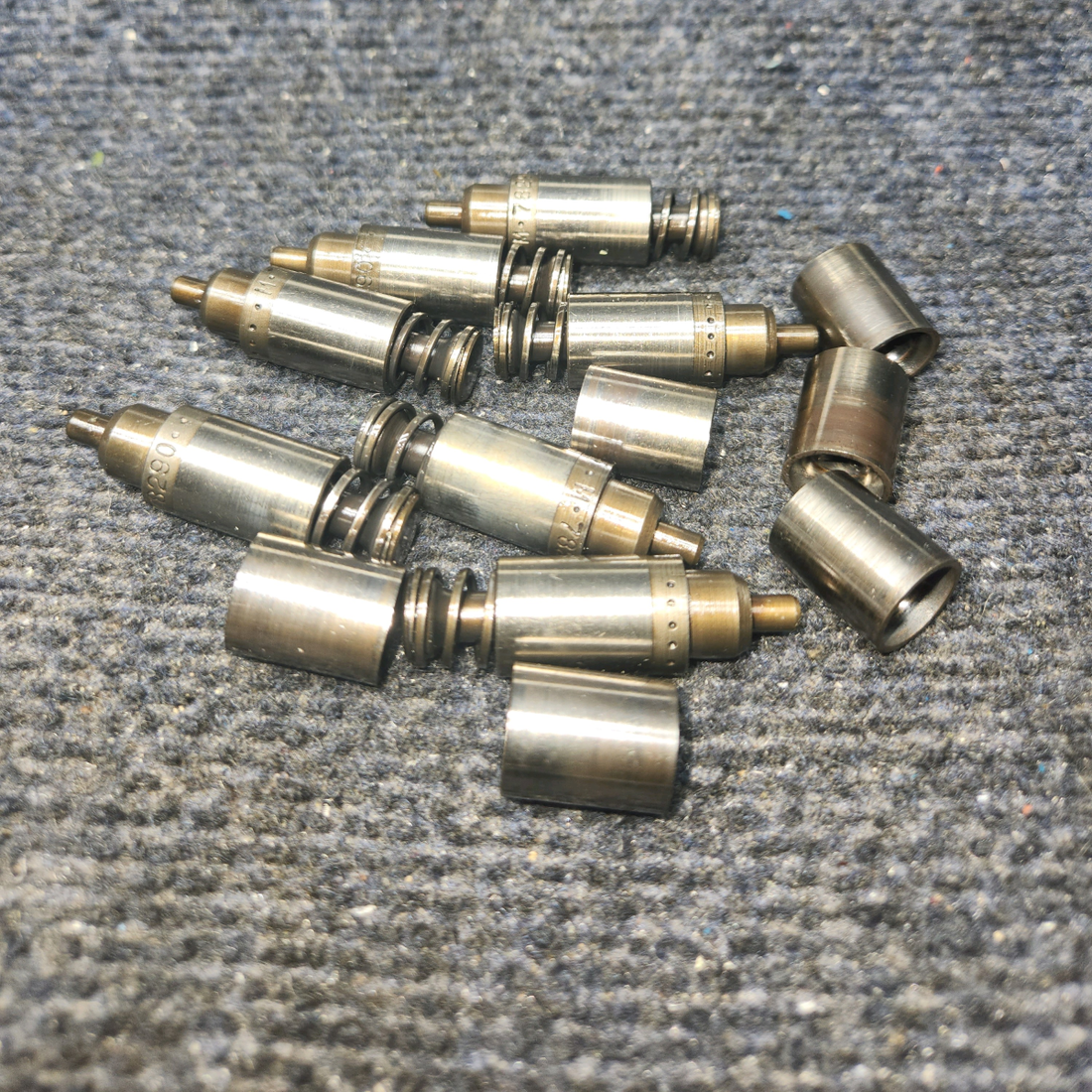 Used aircraft parts for sale, 78290, 78524 Lycoming O-320 Piper PA28-140 Hydraulic Plunger and Tap - Set of 8