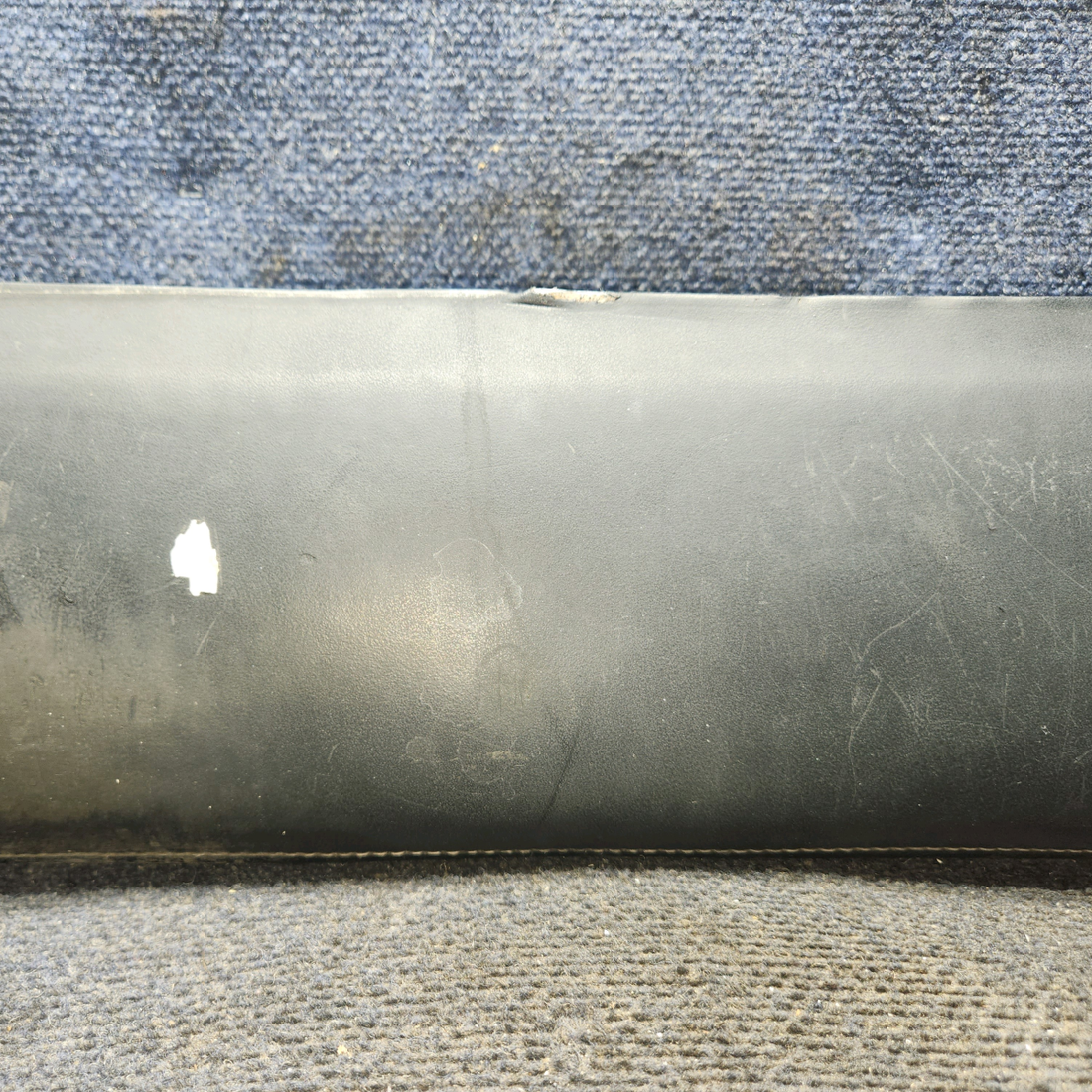 Used aircraft parts for sale, 78109-000 Piper PA32RT-300 Glareshield Assembly