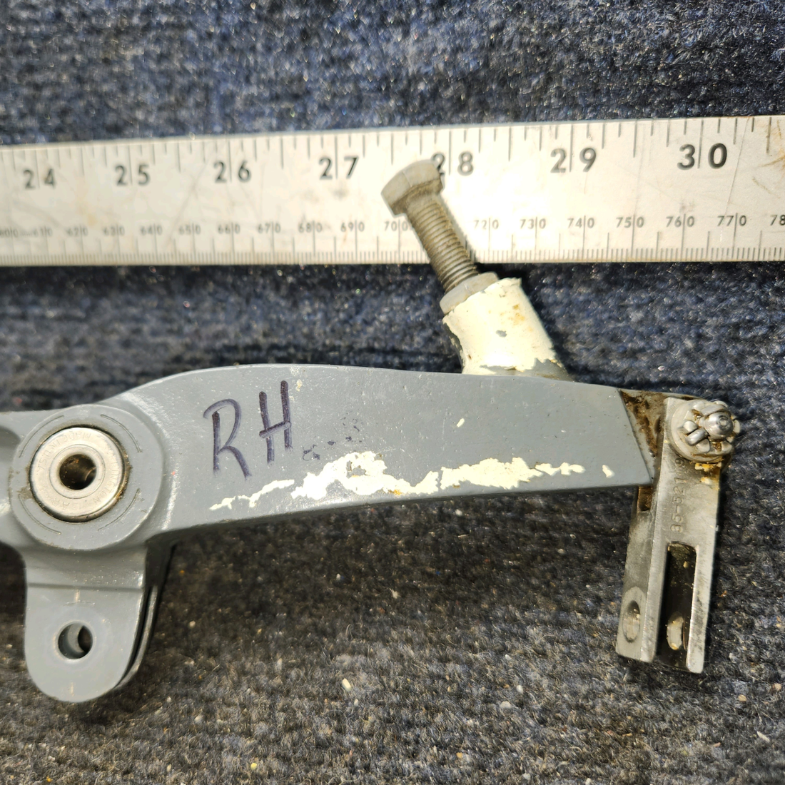 Used aircraft parts for sale, 35-521158 BEECHCRAFT F35 Aileron Bellcrank Assy - RH