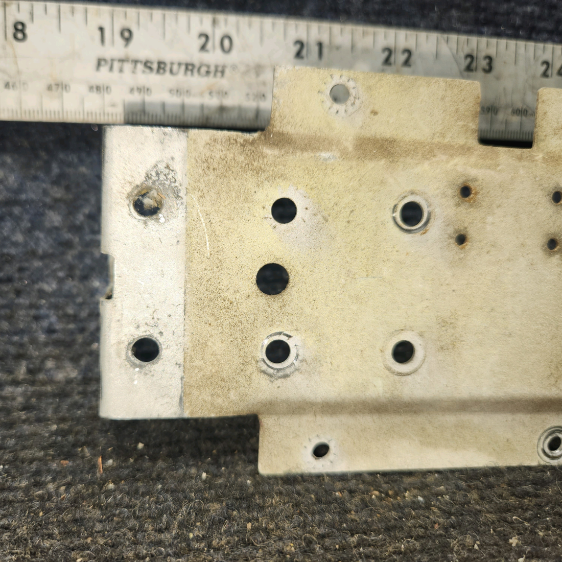 Used aircraft parts for sale, 0413388-1 cessna 150G Mounting Plate Assembly