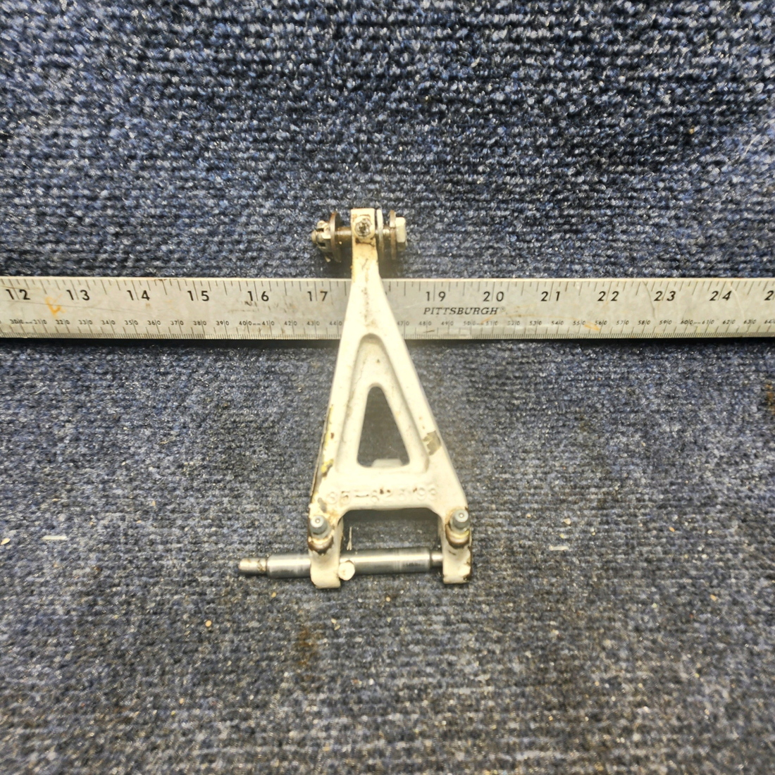 Used aircraft parts for sale, 35-825193-`1 Beechcraft F33A NOSE GEARLOWER TORQUE LINK