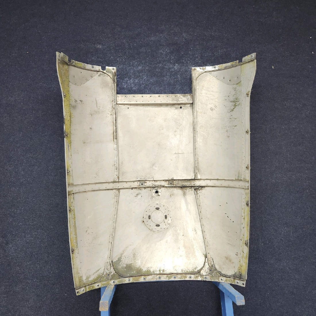 Used aircraft parts for sale, 37207-100 piper pa34-200t Bottom Cowl Assembly