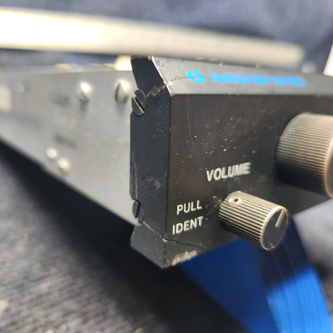 Used aircraft parts for sale, Narco Nav 124 /ID-124 Narco ID-124 MOONEY M20J NARCO NAV RECEIVER AND INDICATOR ID-124 RACK-CONNECTOR